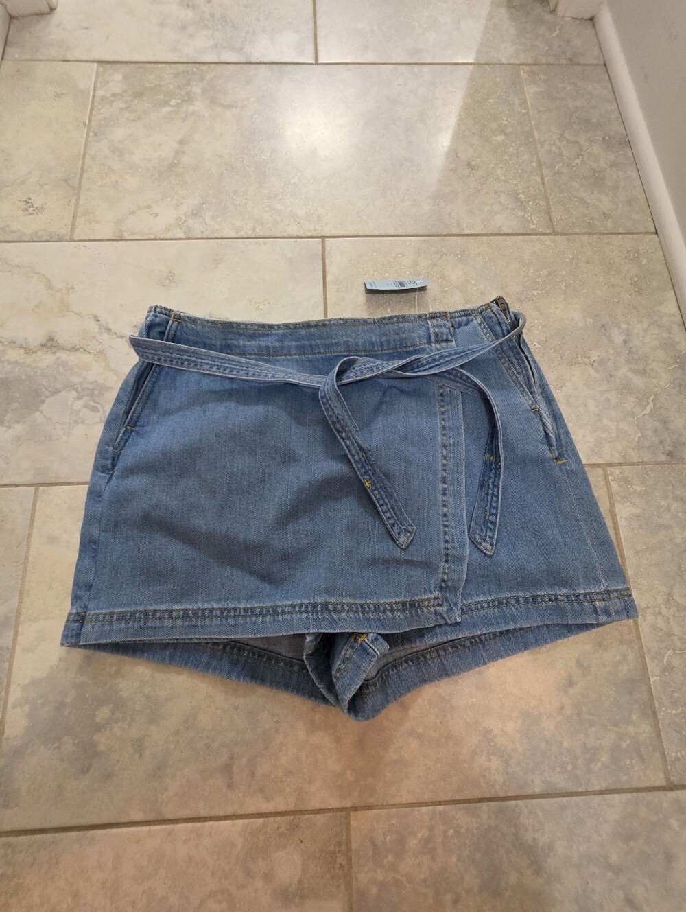 NWT LOFT Jean Side Tie Skort